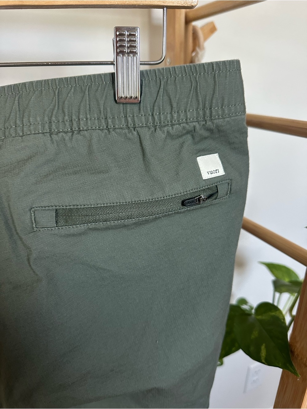 Vuori Ripstop Women’s Pants - Picture 6 of 6